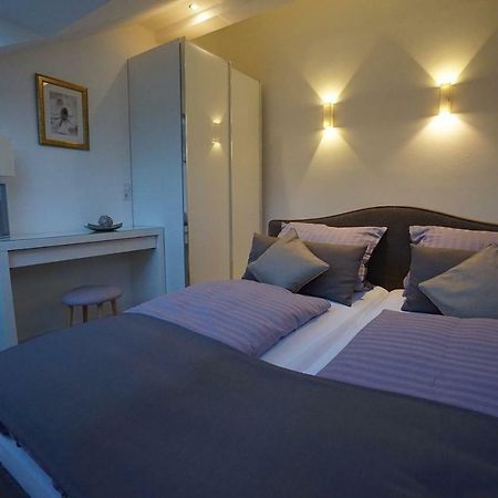 York Cottage Трабен-Трарбах Екстериор снимка